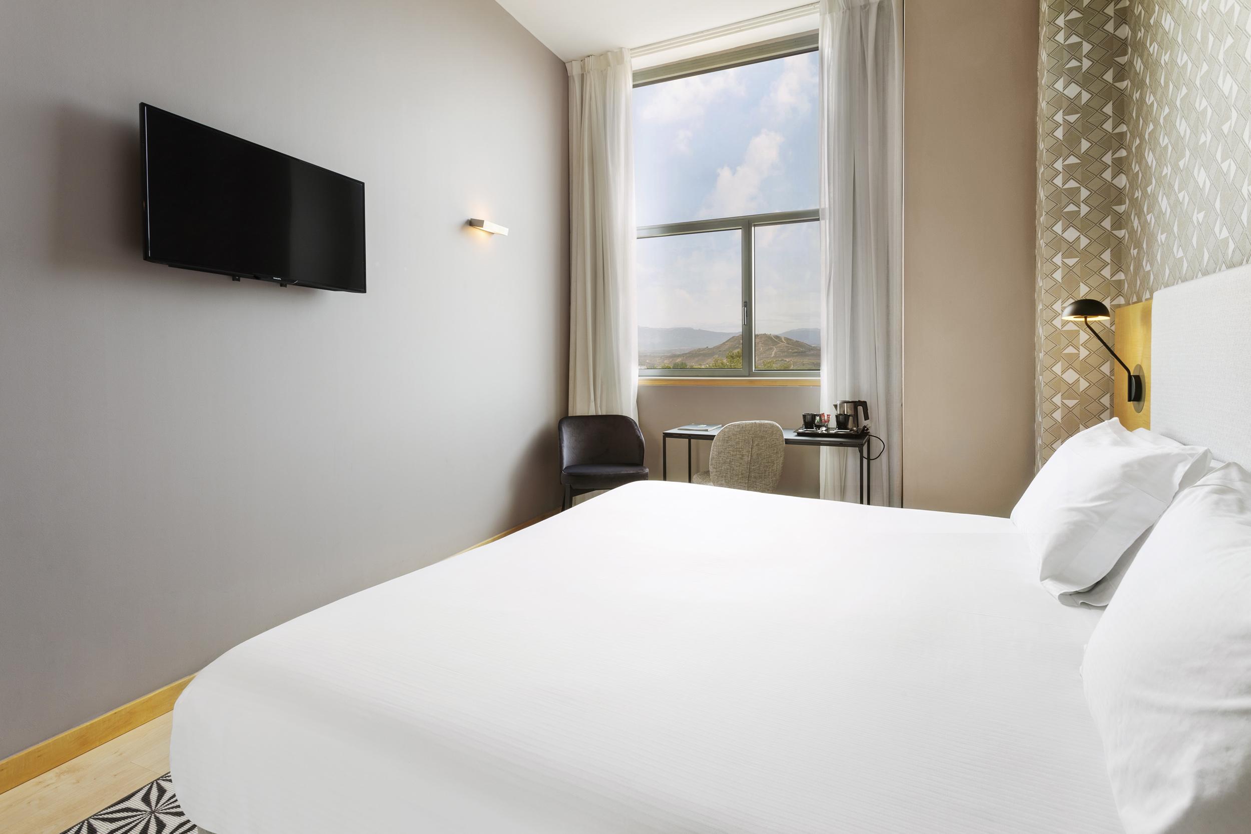 Hotel Sercotel Portales Logroño Kültér fotó