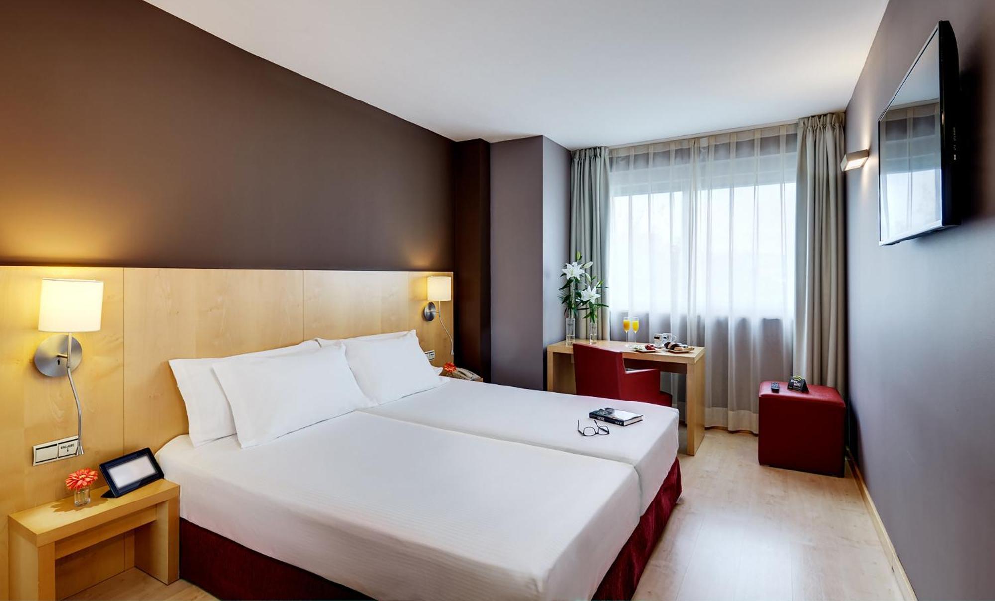 Hotel Sercotel Portales Logroño Kültér fotó
