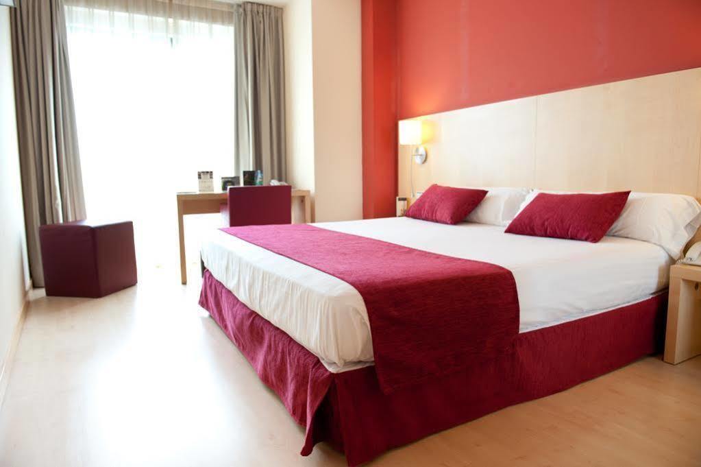 Hotel Sercotel Portales Logroño Kültér fotó
